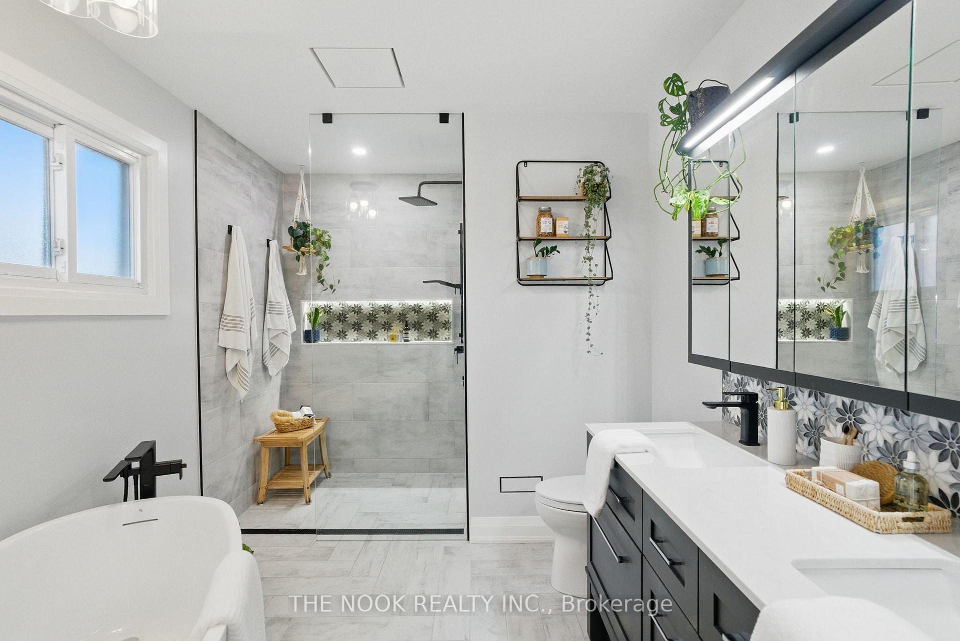 Photo 33 of 21 Doncaster Crescent, Clarington, Newcastle — HOMEH