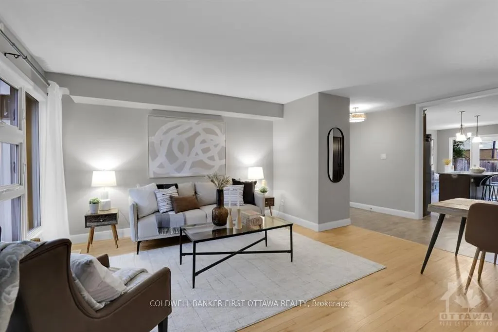 Photo 9 of 809 Maplewood Avenue, Ottawa, Queensway Terrace North — HOMEH