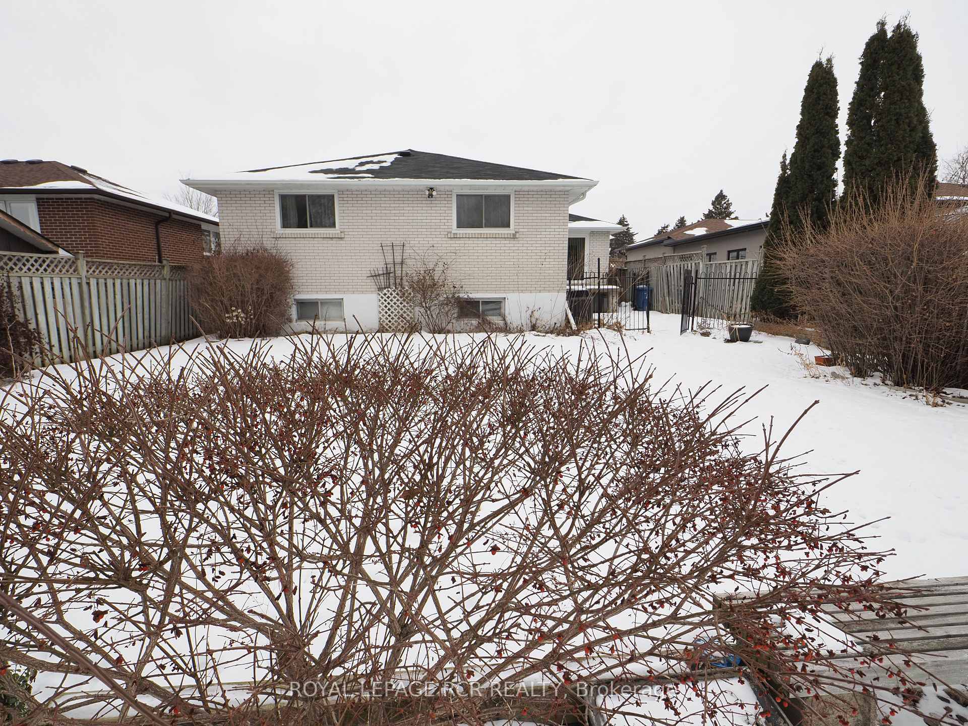 Photo 4 of 78 Birchview Crescent, Caledon, Bolton North — HOMEH