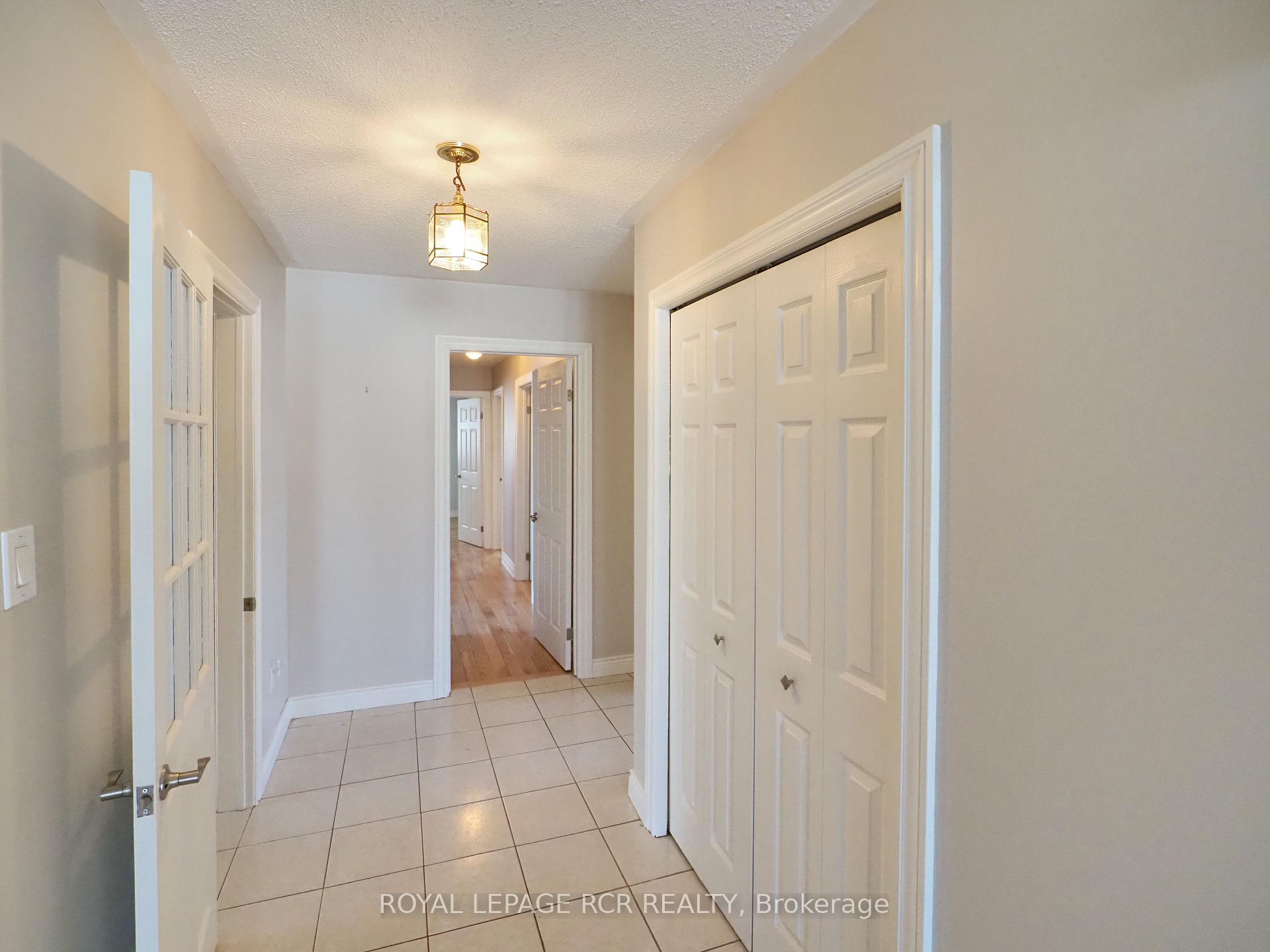 Photo 10 of 78 Birchview Crescent, Caledon, Bolton North — HOMEH
