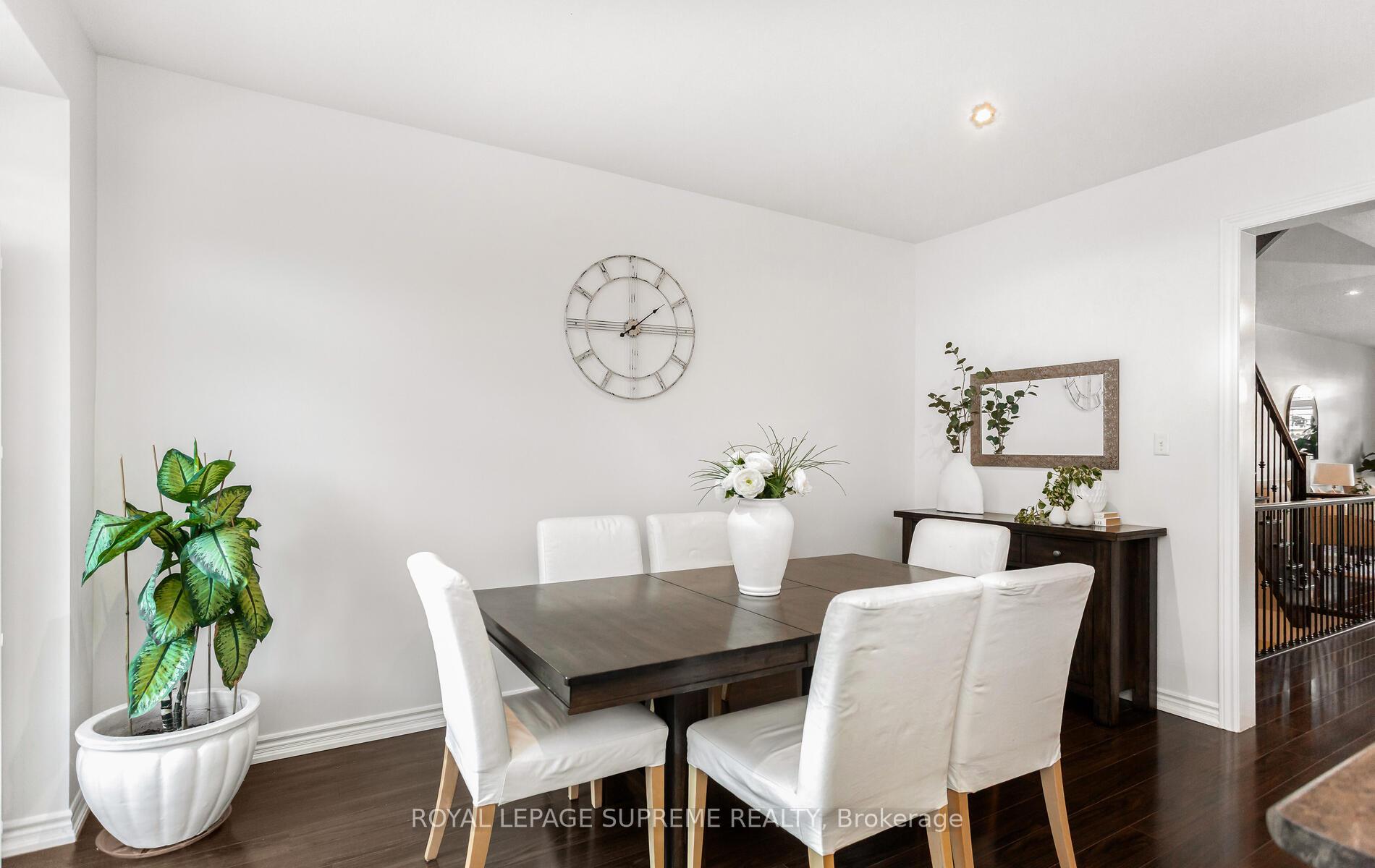 Photo 23 of 9 Savage Drive, Hamilton, Waterdown — HOMEH