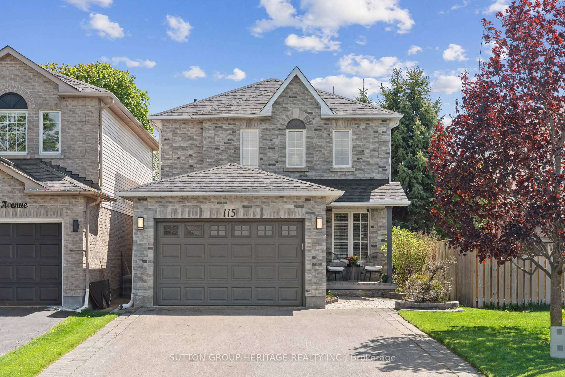 Front of 115 Daiseyfield Avenue