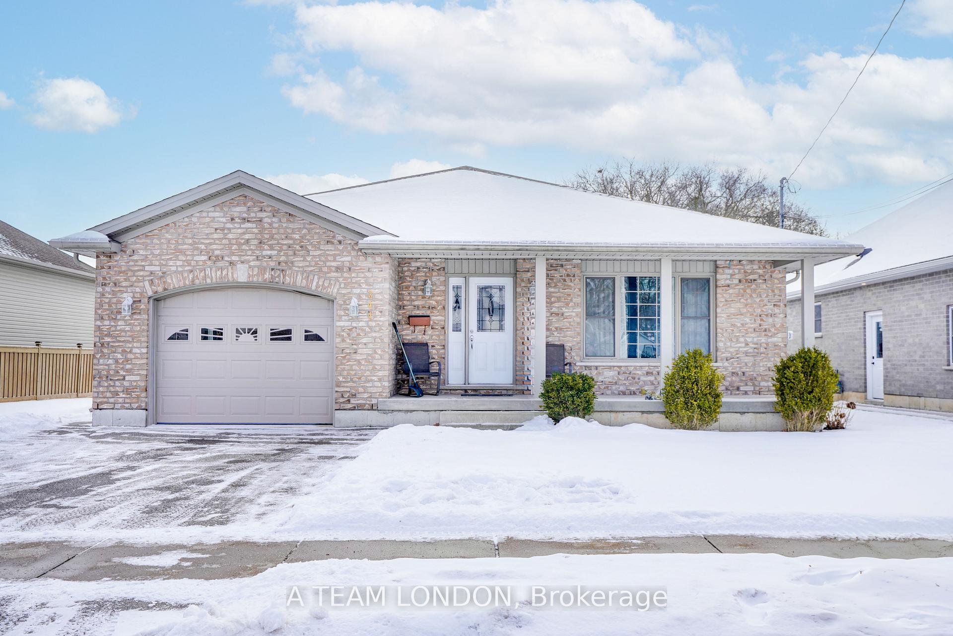 Front of 244 Sydenham Street E