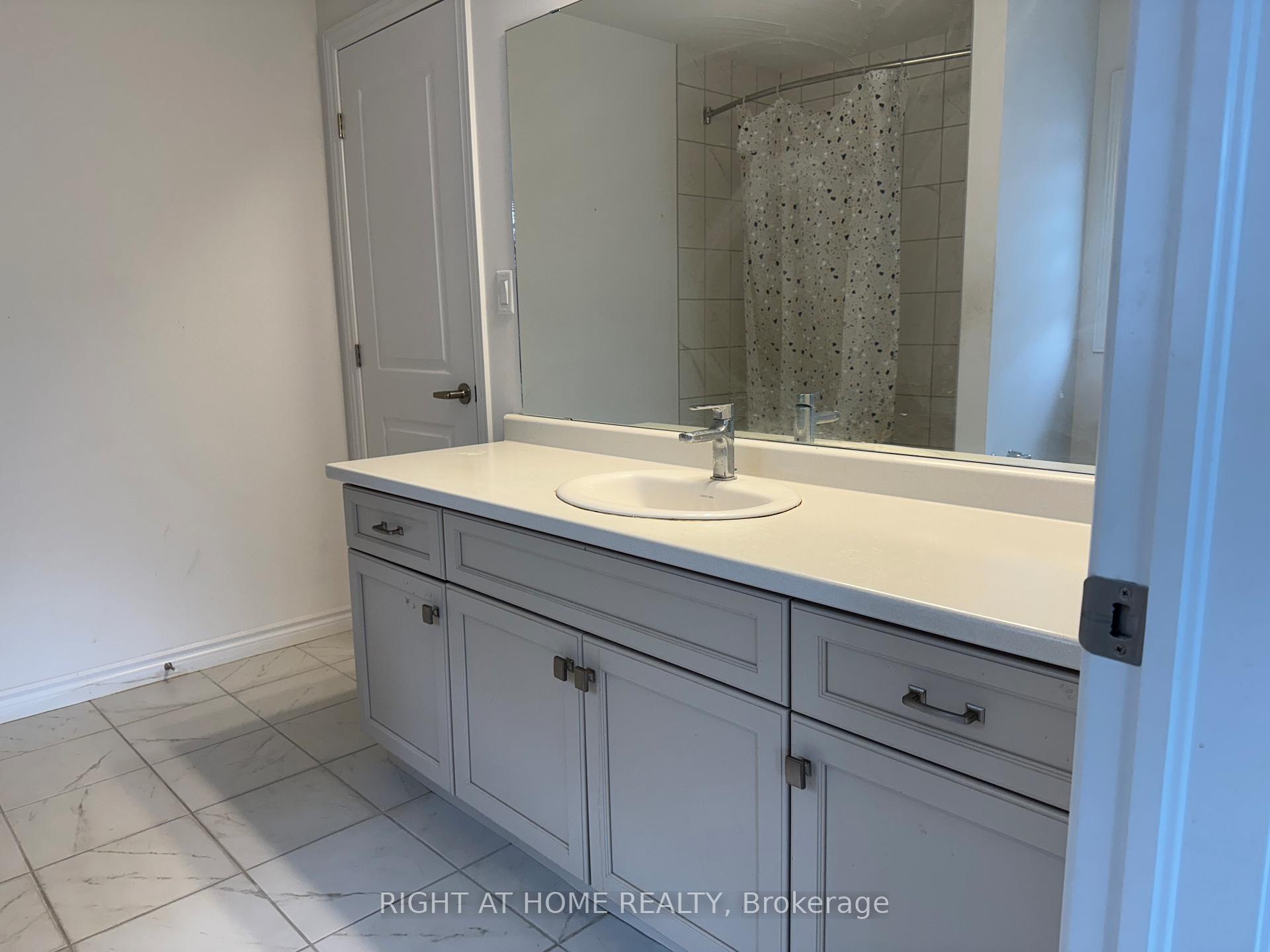 Photo 6 of 110 Daugaard Avenue, Brant, Paris — HOMEH