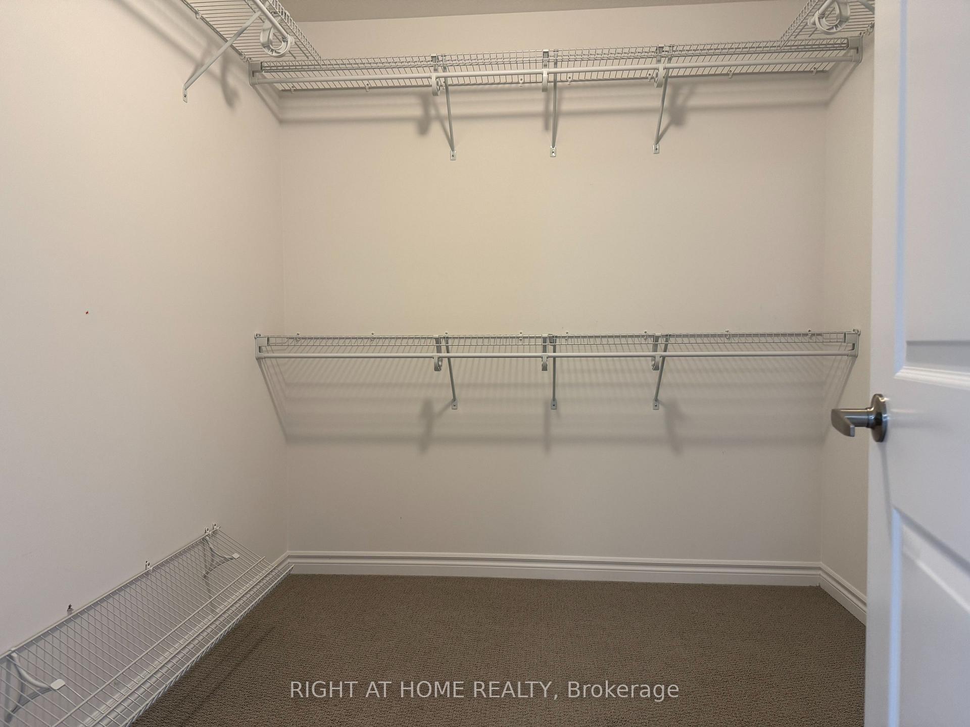 Photo 11 of 110 Daugaard Avenue, Brant, Paris — HOMEH