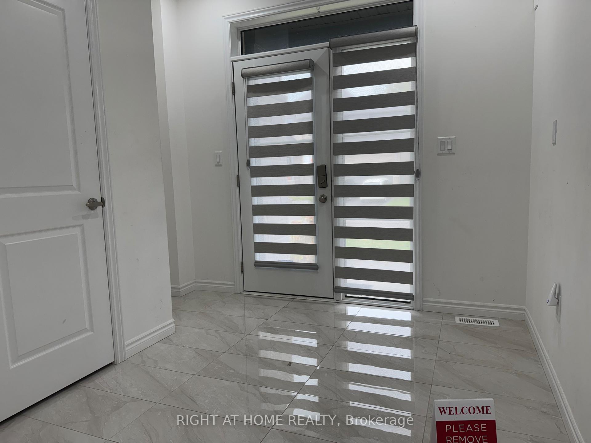 Photo 23 of 110 Daugaard Avenue, Brant, Paris — HOMEH