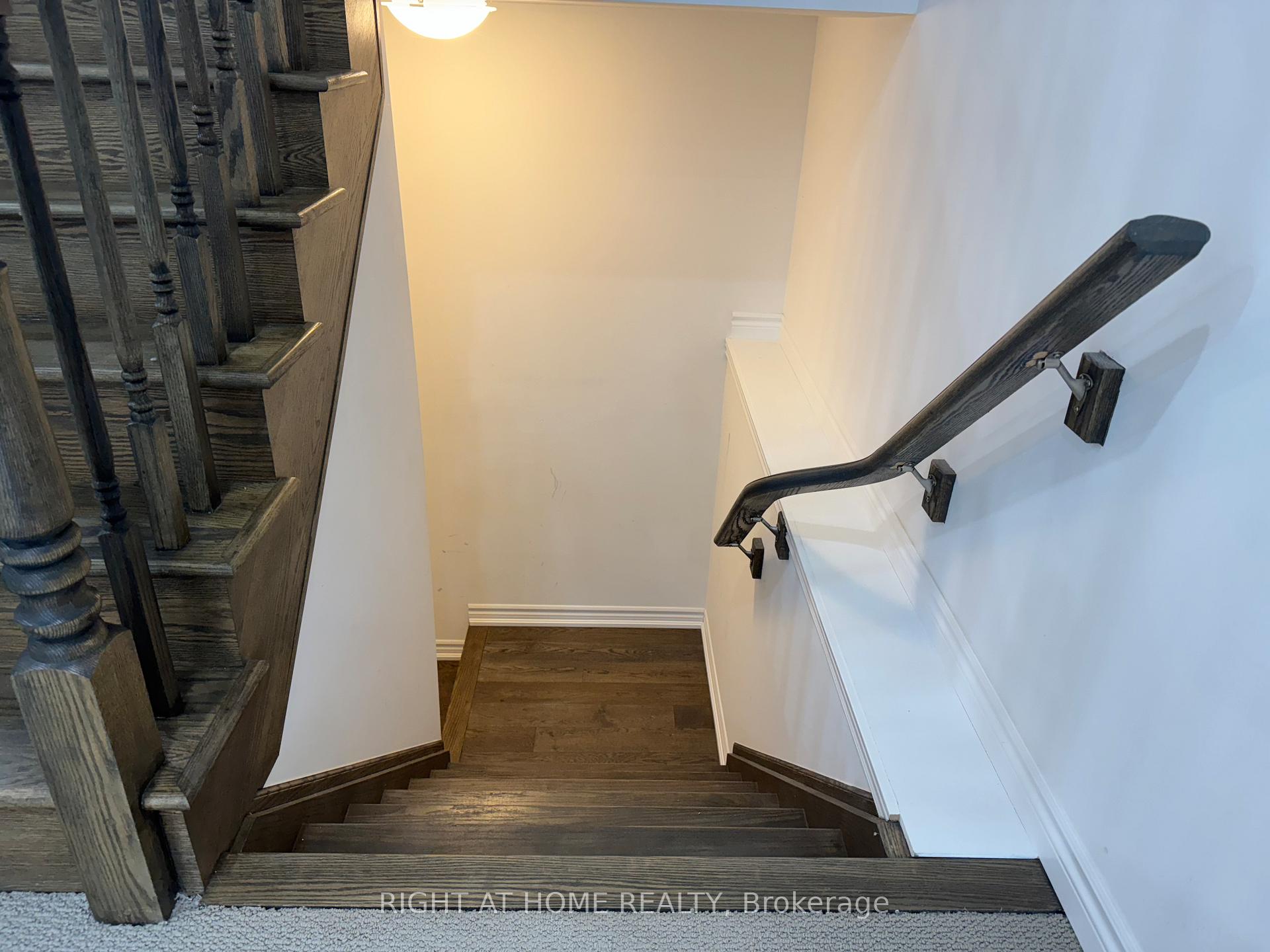 Photo 32 of 110 Daugaard Avenue, Brant, Paris — HOMEH