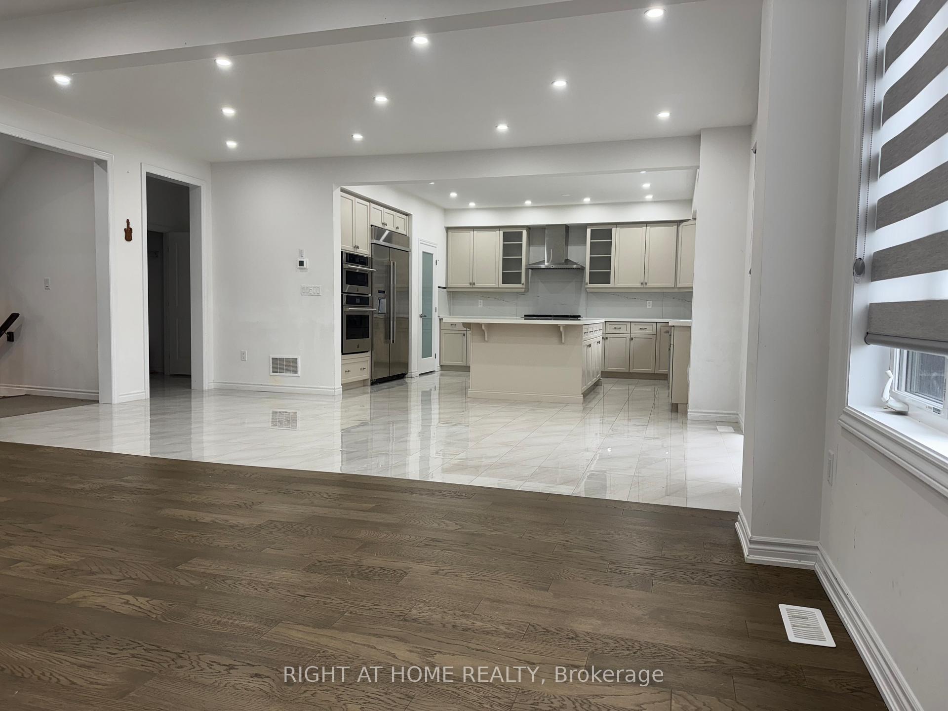 Photo 36 of 110 Daugaard Avenue, Brant, Paris — HOMEH