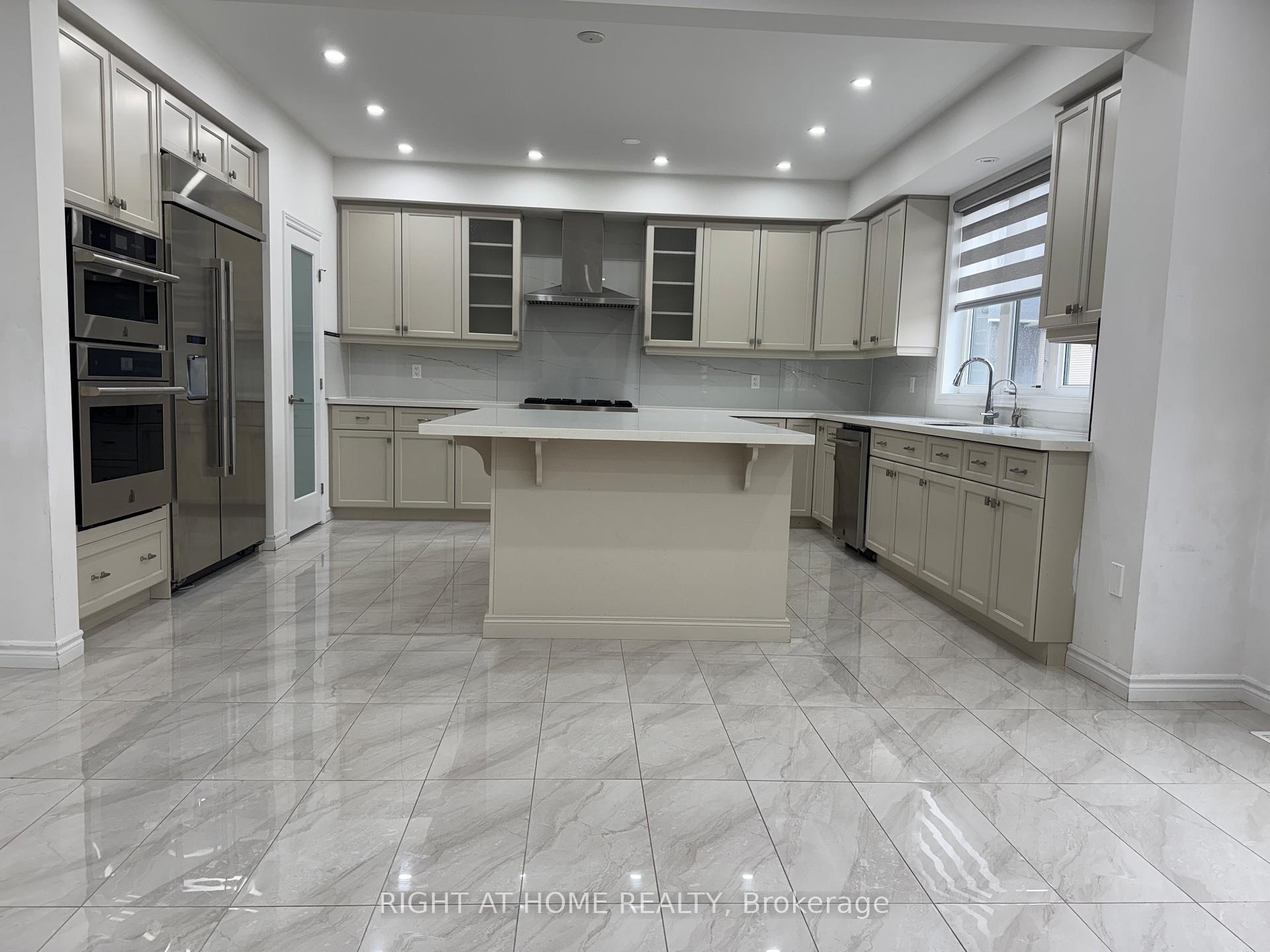 Photo 34 of 110 Daugaard Avenue, Brant, Paris — HOMEH