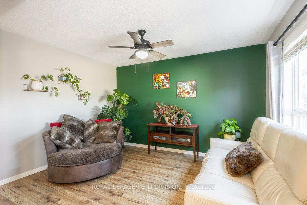 Photo 15 of 52 Hammond Street, Clarington, Bowmanville — HOMEH
