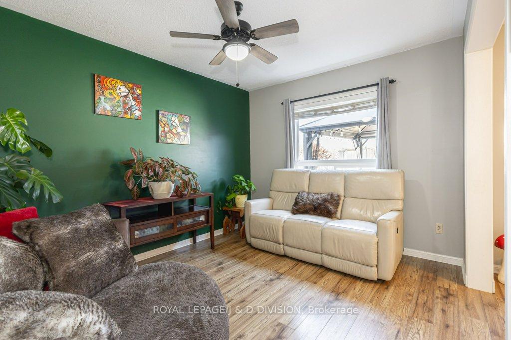 Photo 16 of 52 Hammond Street, Clarington, Bowmanville — HOMEH