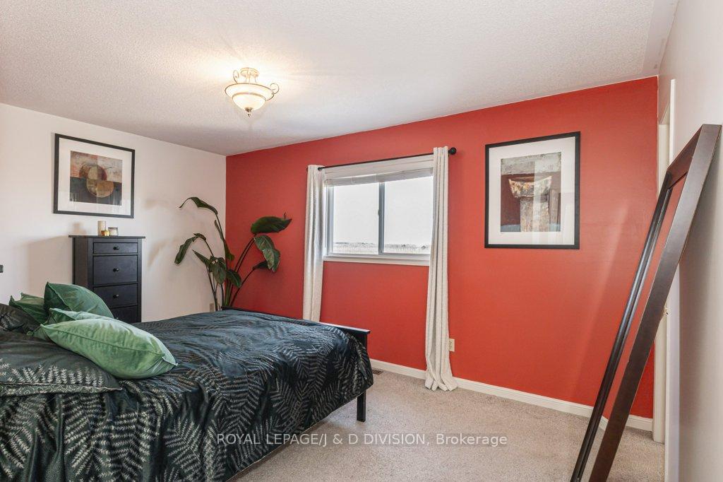 Photo 27 of 52 Hammond Street, Clarington, Bowmanville — HOMEH