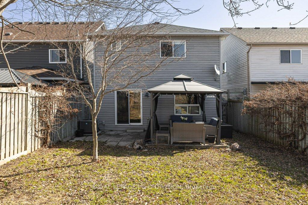Photo 35 of 52 Hammond Street, Clarington, Bowmanville — HOMEH