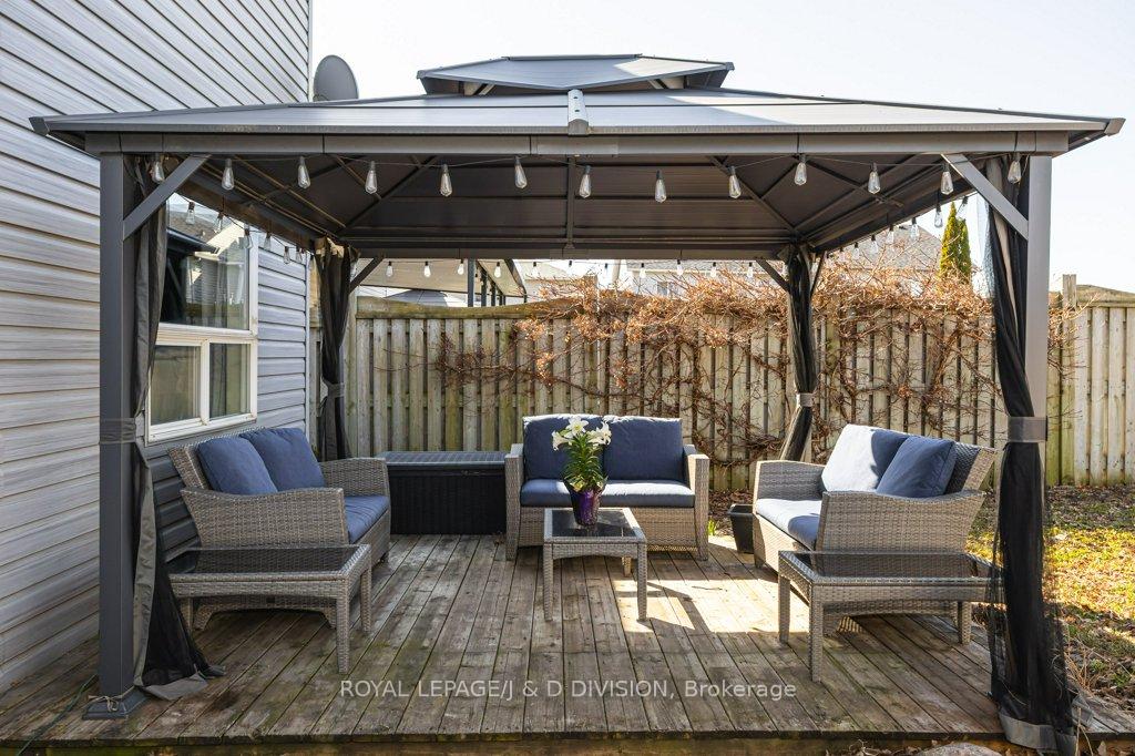 Photo 38 of 52 Hammond Street, Clarington, Bowmanville — HOMEH