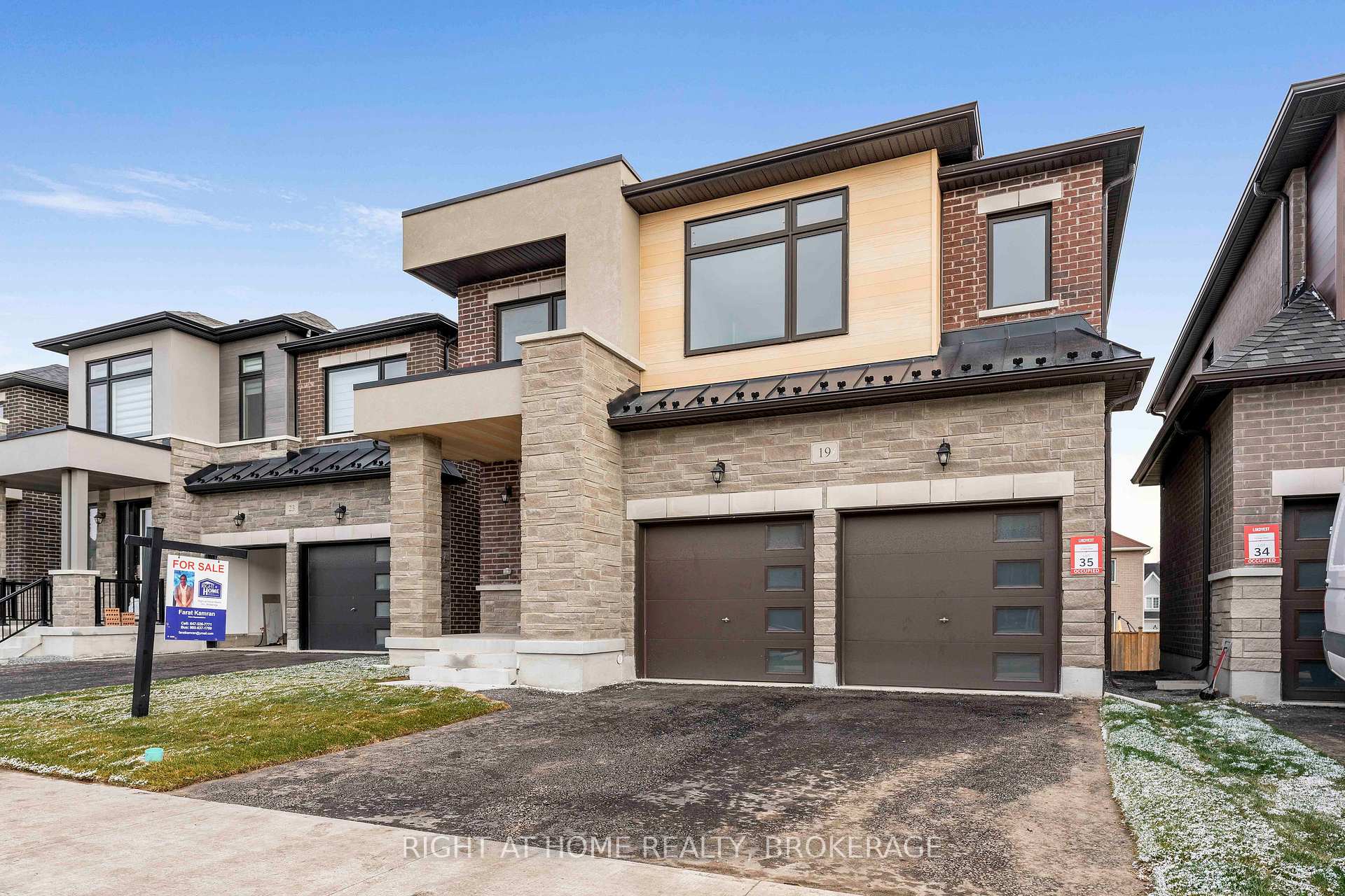 Photo 1 of 19 Hoad Street, Clarington, Newcastle — HOMEH
