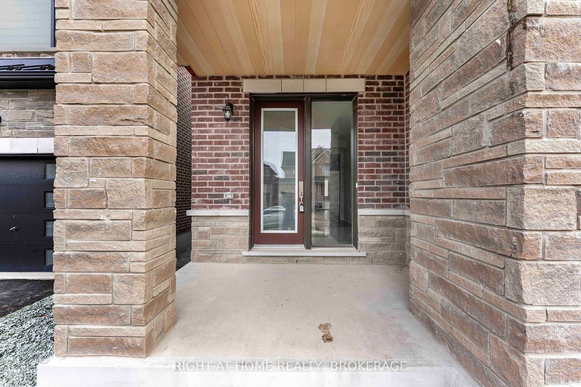 Photo 7 of 19 Hoad Street, Clarington, Newcastle — HOMEH