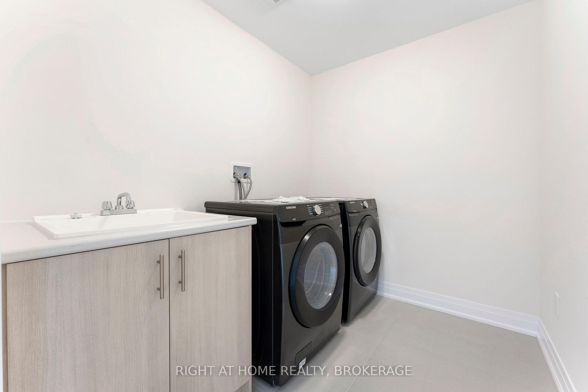 Photo 14 of 19 Hoad Street, Clarington, Newcastle — HOMEH
