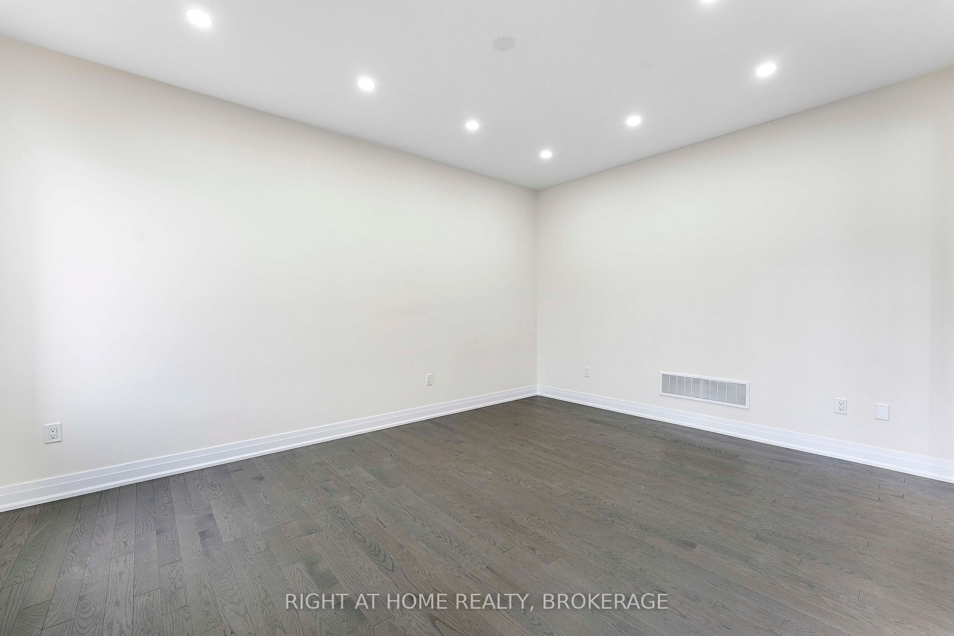 Photo 25 of 19 Hoad Street, Clarington, Newcastle — HOMEH