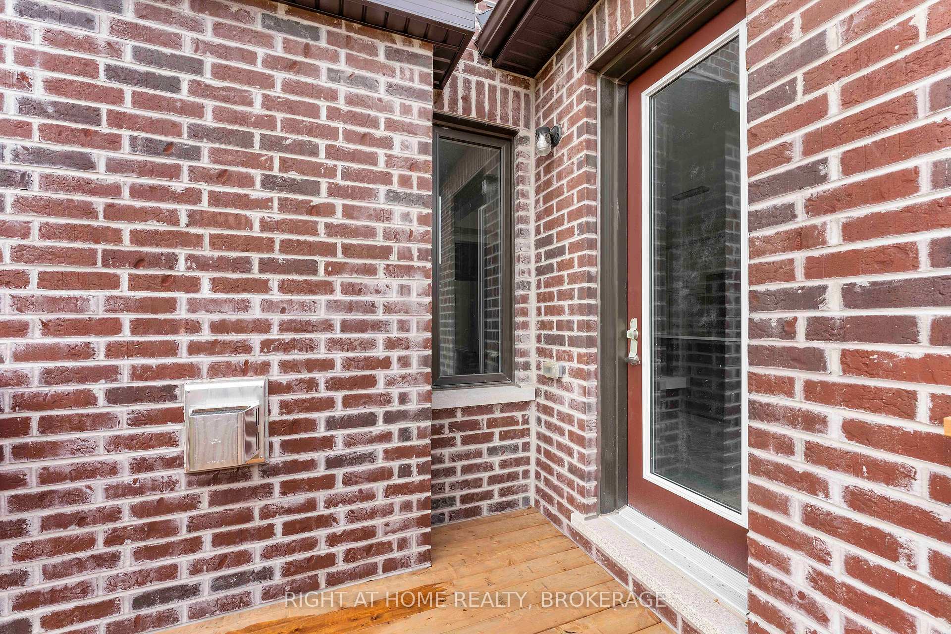 Photo 33 of 19 Hoad Street, Clarington, Newcastle — HOMEH