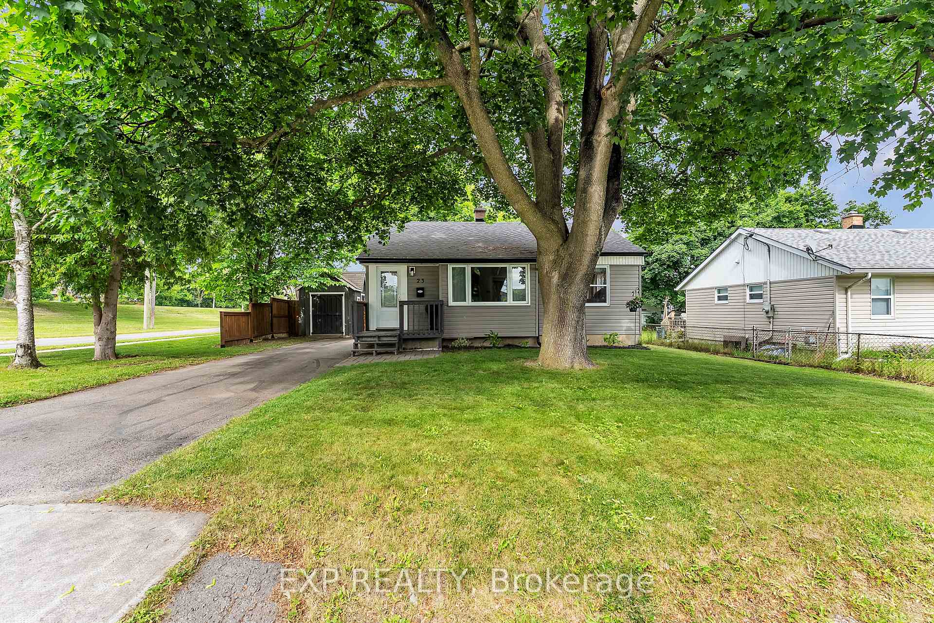 Photo 2 of 23 Fourth Street, Belleville, Belleville Ward — HOMEH