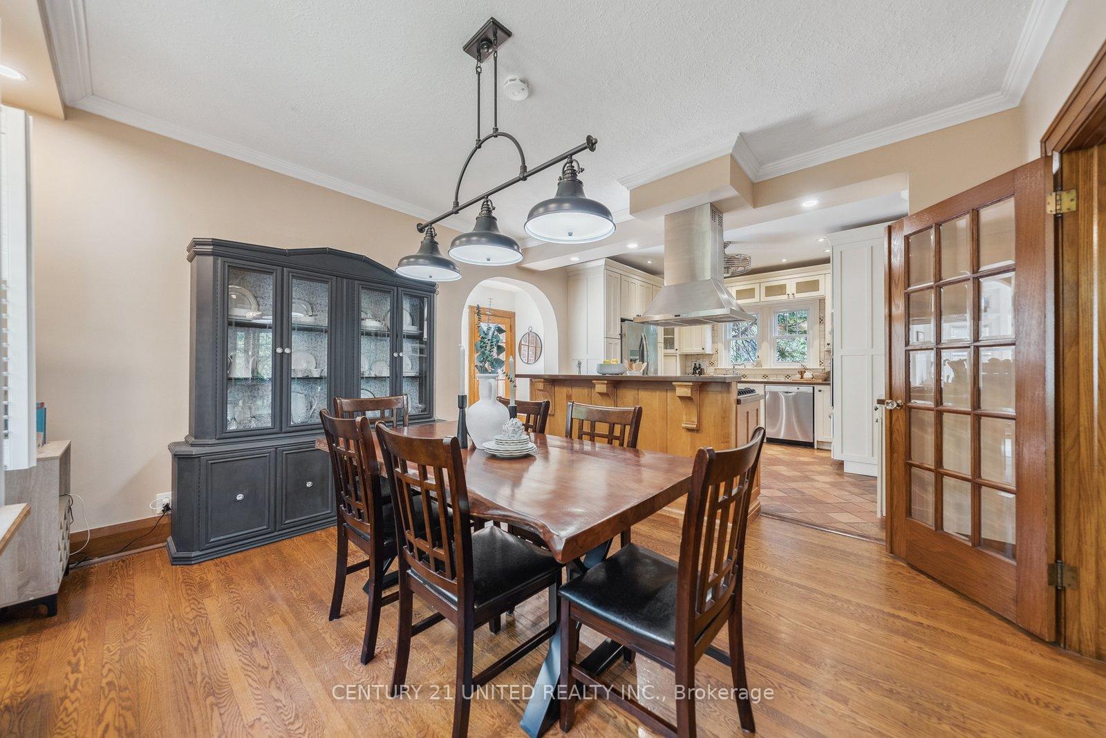 Photo 8 of 58 Centre Street, Clarington, Bowmanville — HOMEH