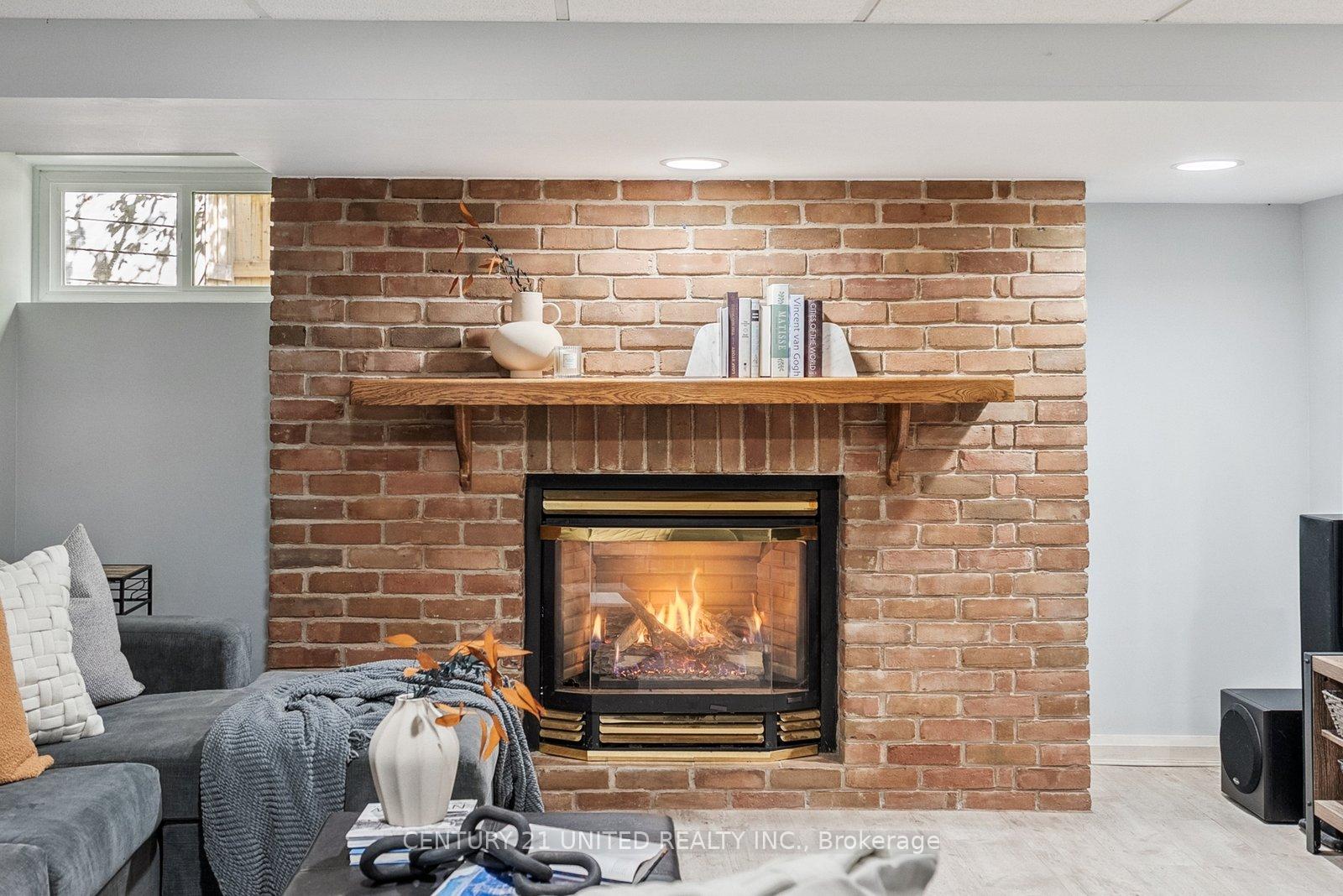 Photo 23 of 58 Centre Street, Clarington, Bowmanville — HOMEH