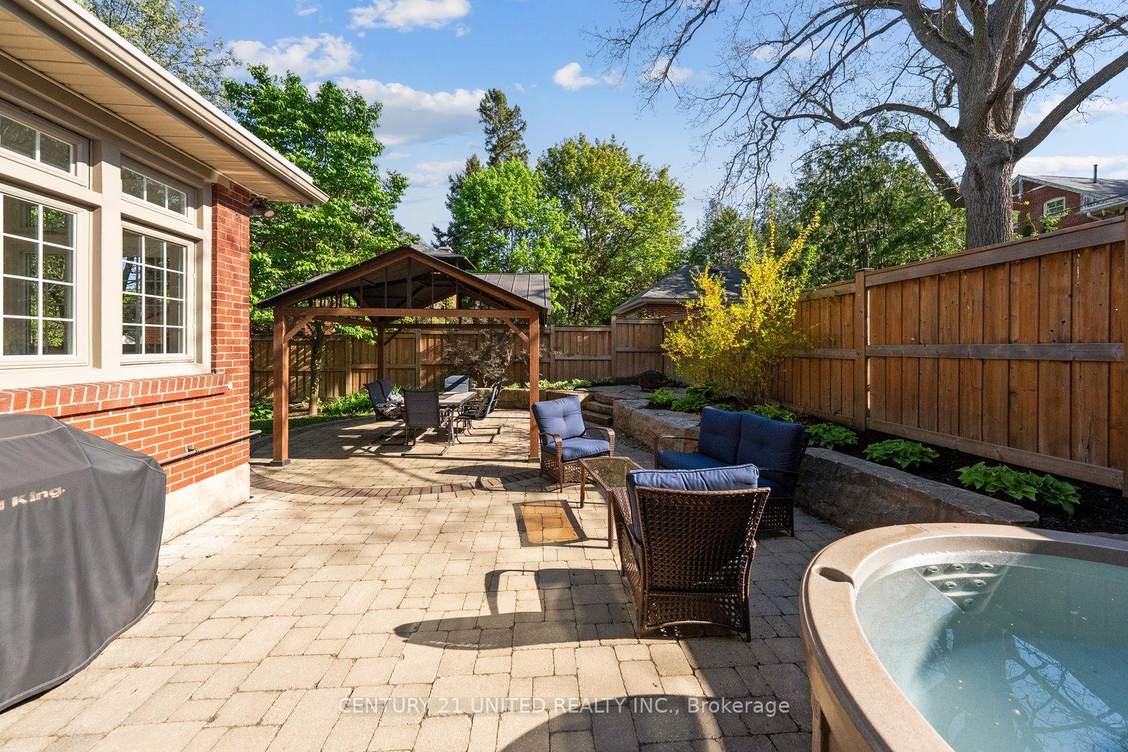 Photo 28 of 58 Centre Street, Clarington, Bowmanville — HOMEH