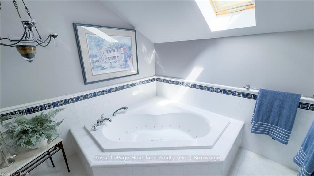 Photo 25 of 74397 Cardinal Court, Bluewater, Stanley — HOMEH