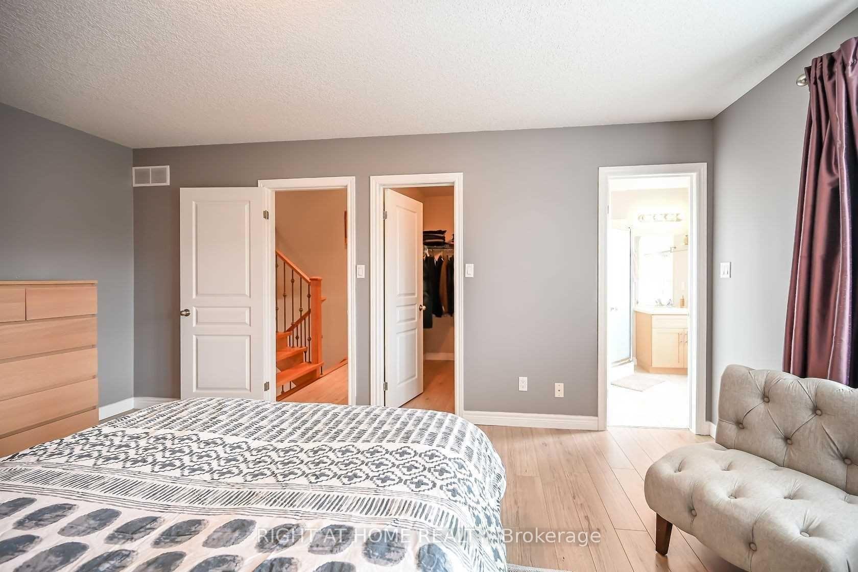 Photo 15 of 96 Highgate Drive, Hamilton, Stoney Creek Mountain — HOMEH