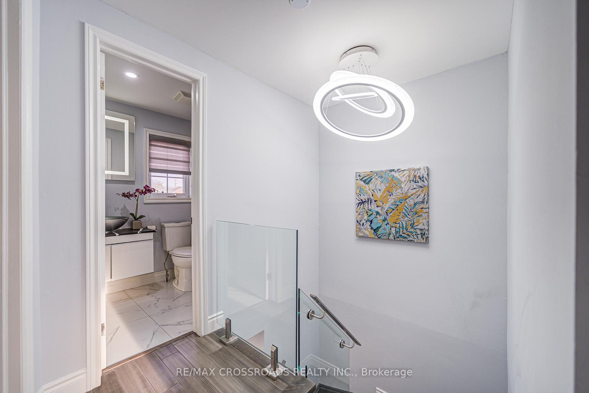 Photo 25 of 93 McMann Crescent, Clarington, Courtice — HOMEH