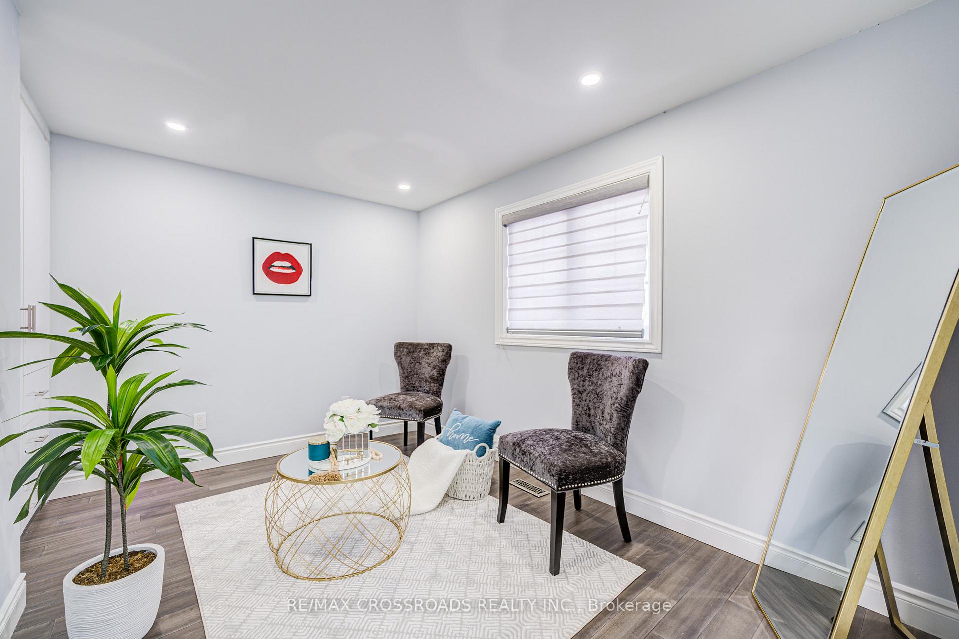 Photo 32 of 93 McMann Crescent, Clarington, Courtice — HOMEH