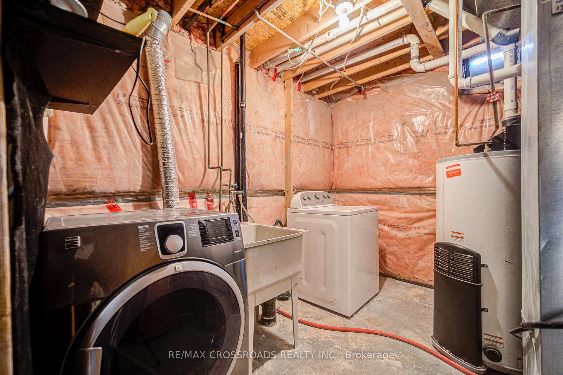 Photo 37 of 93 McMann Crescent, Clarington, Courtice — HOMEH