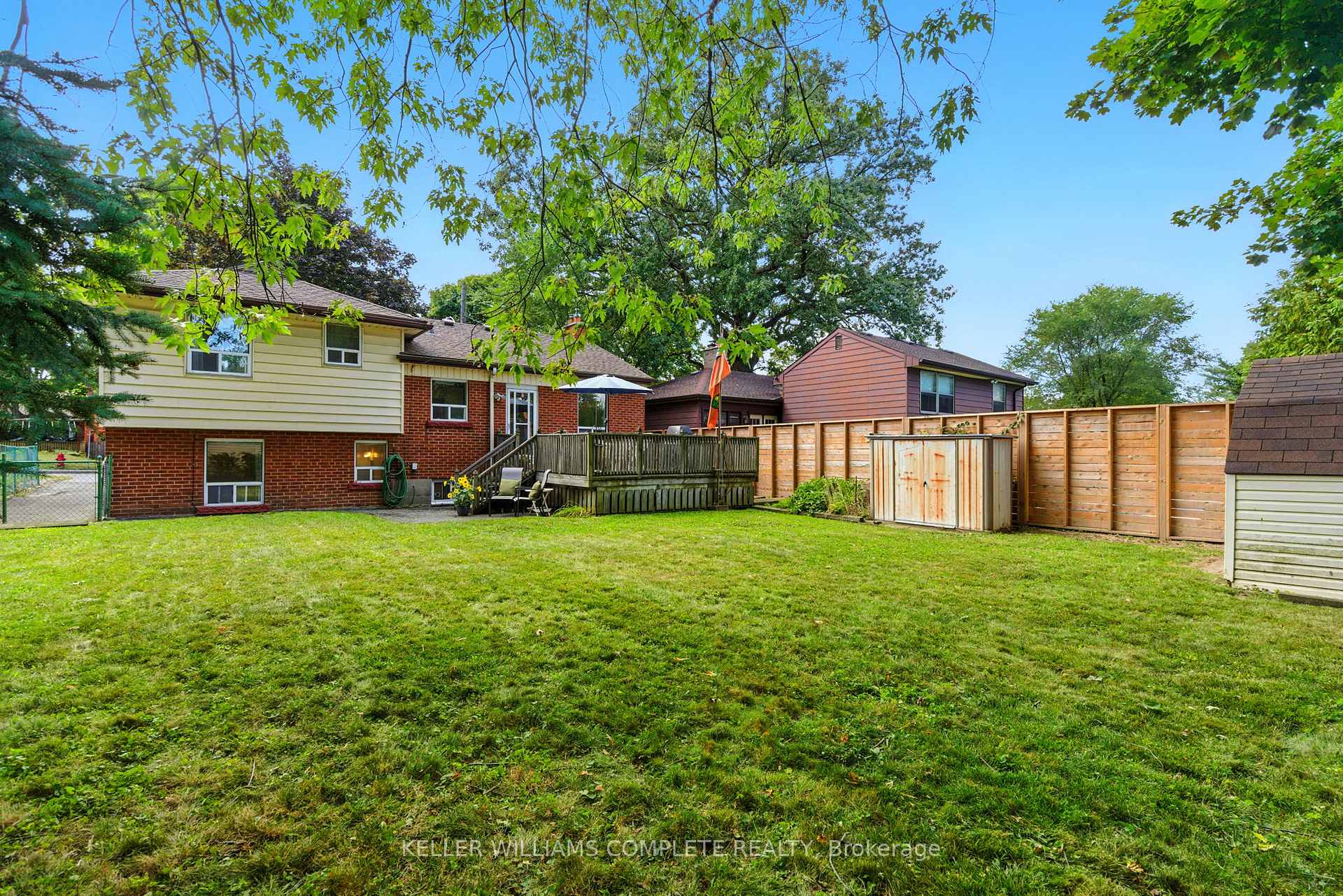 Photo 29 of 1001 Brucedale Avenue E, Hamilton, Sherwood — HOMEH