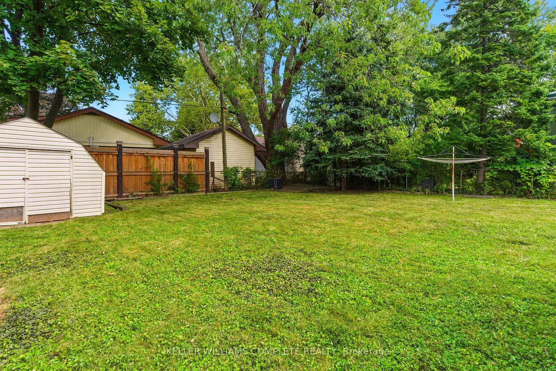 Photo 30 of 1001 Brucedale Avenue E, Hamilton, Sherwood — HOMEH
