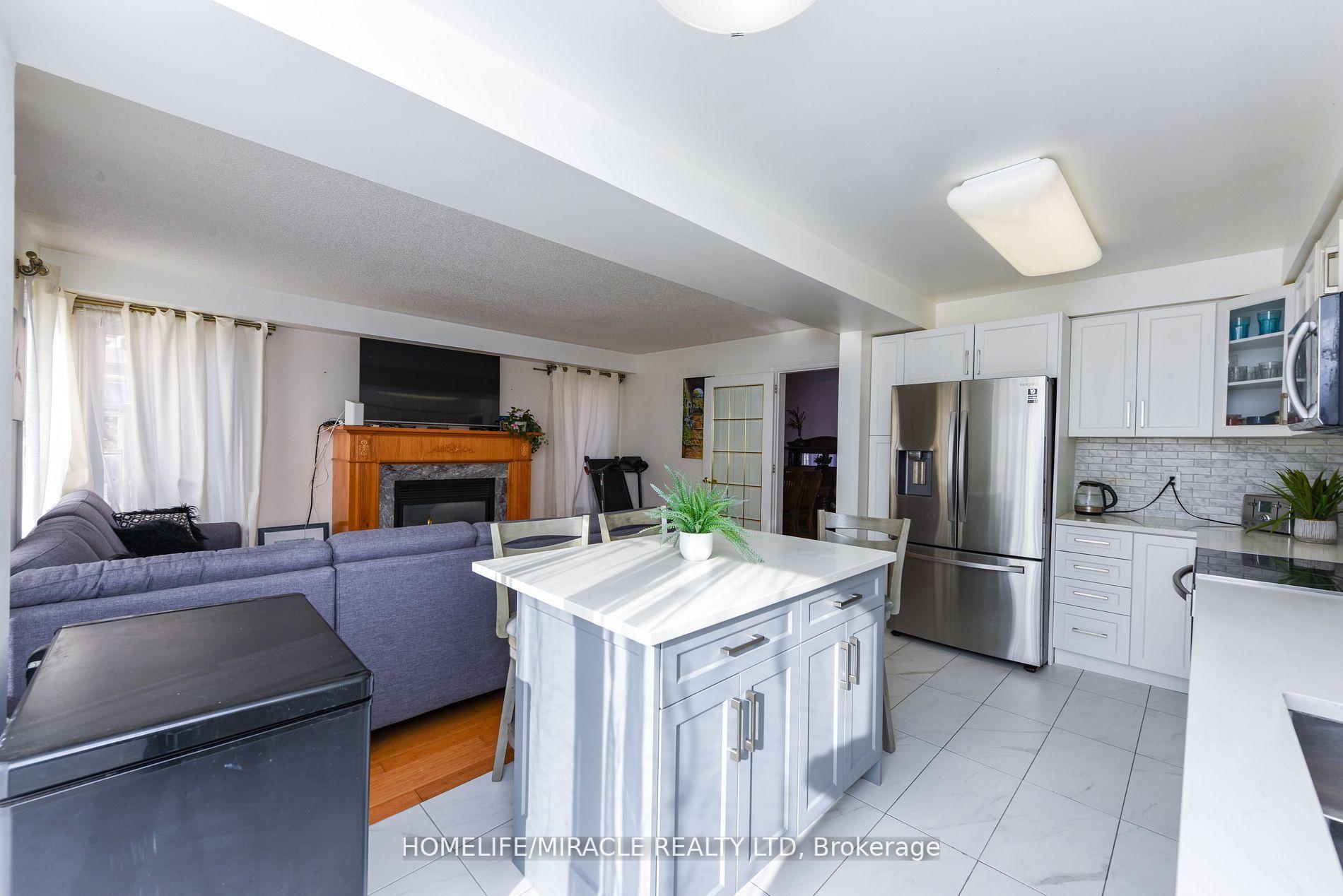 Photo 19 of 322 Ellwood Drive W, Caledon, Bolton West — HOMEH