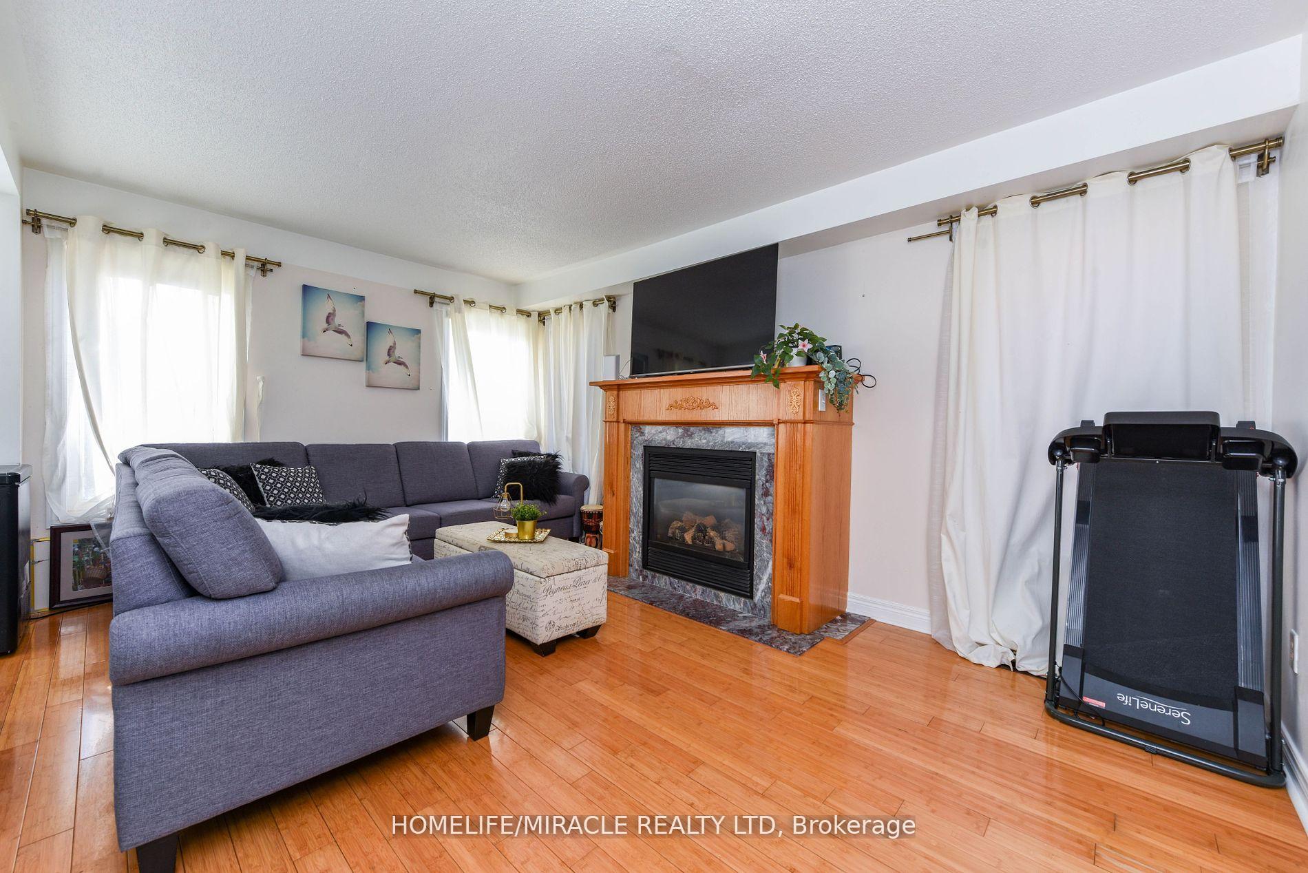Photo 22 of 322 Ellwood Drive W, Caledon, Bolton West — HOMEH
