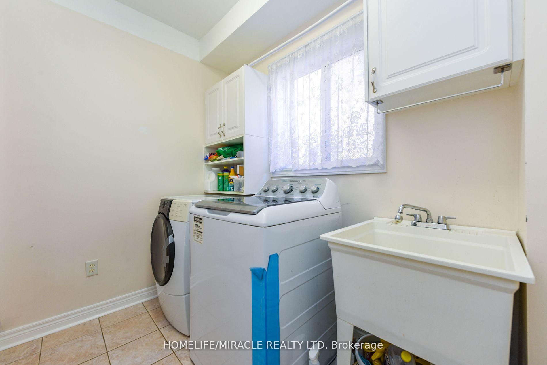 Photo 33 of 322 Ellwood Drive W, Caledon, Bolton West — HOMEH