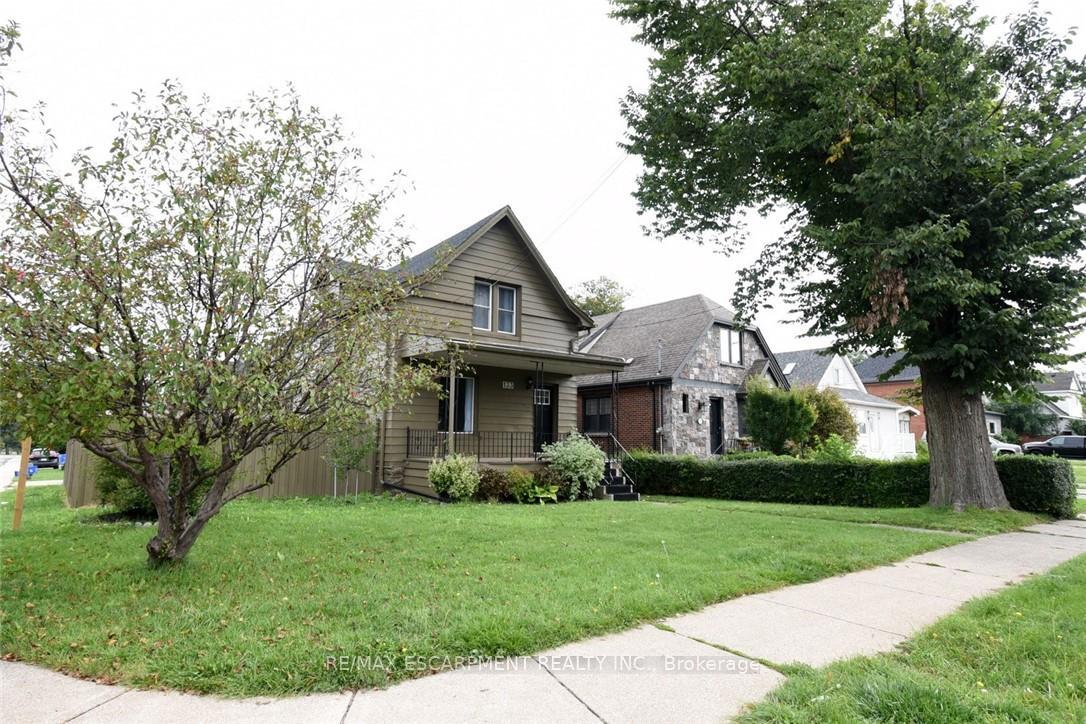 Photo 5 of 133 Fennell Avenue E, Hamilton, Centremount — HOMEH