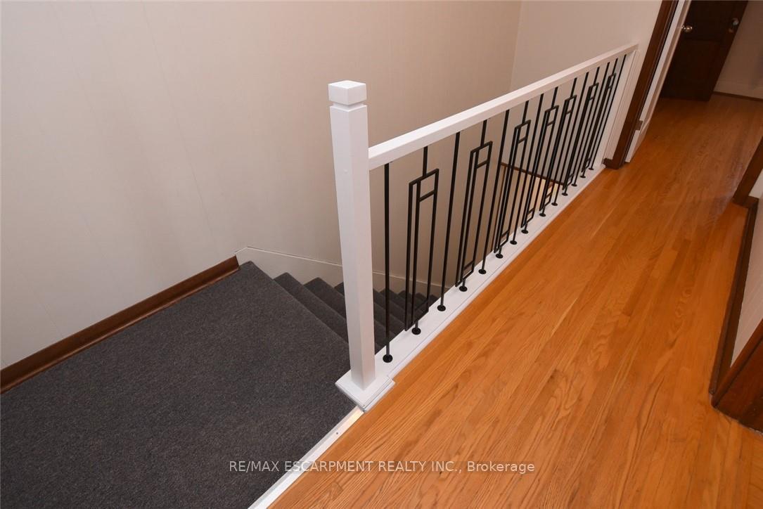 Photo 21 of 133 Fennell Avenue E, Hamilton, Centremount — HOMEH