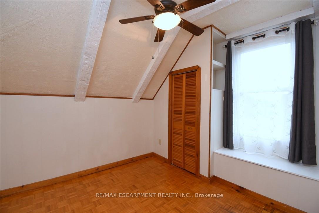 Photo 29 of 133 Fennell Avenue E, Hamilton, Centremount — HOMEH