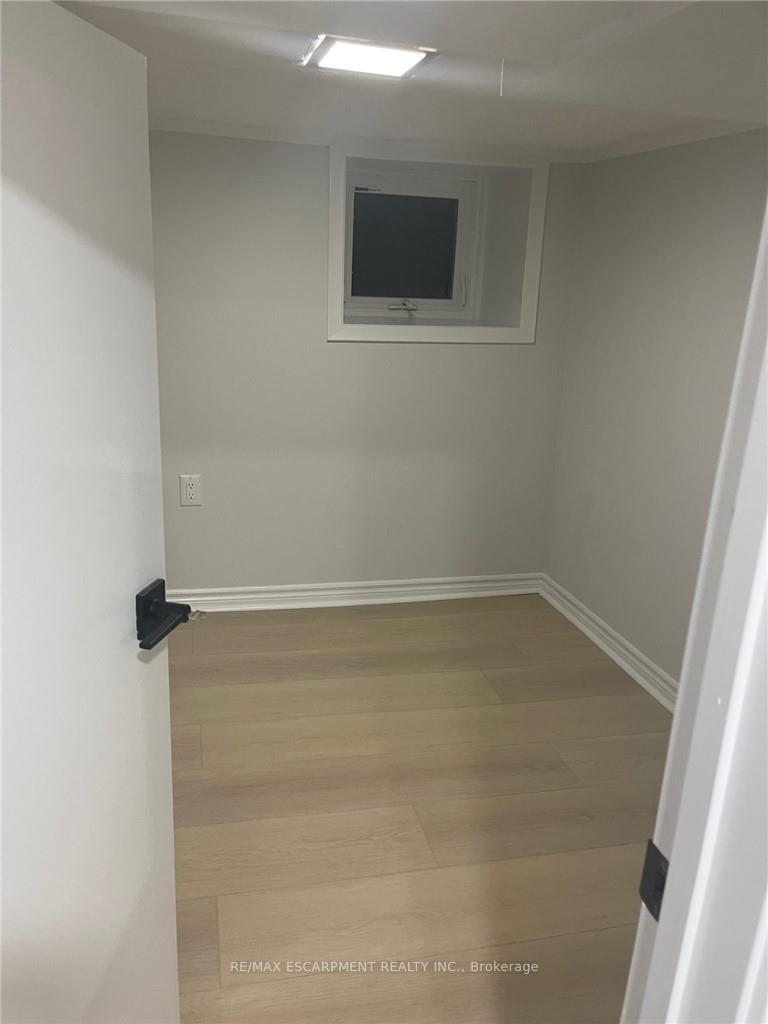 Photo 42 of 133 Fennell Avenue E, Hamilton, Centremount — HOMEH