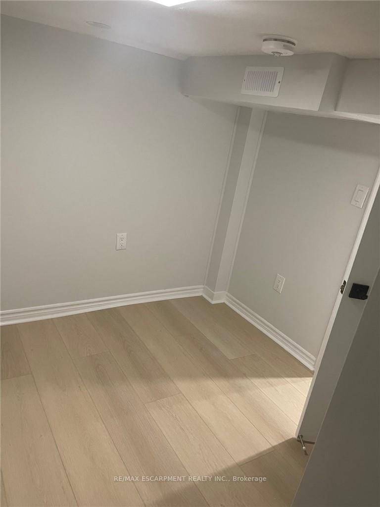 Photo 44 of 133 Fennell Avenue E, Hamilton, Centremount — HOMEH