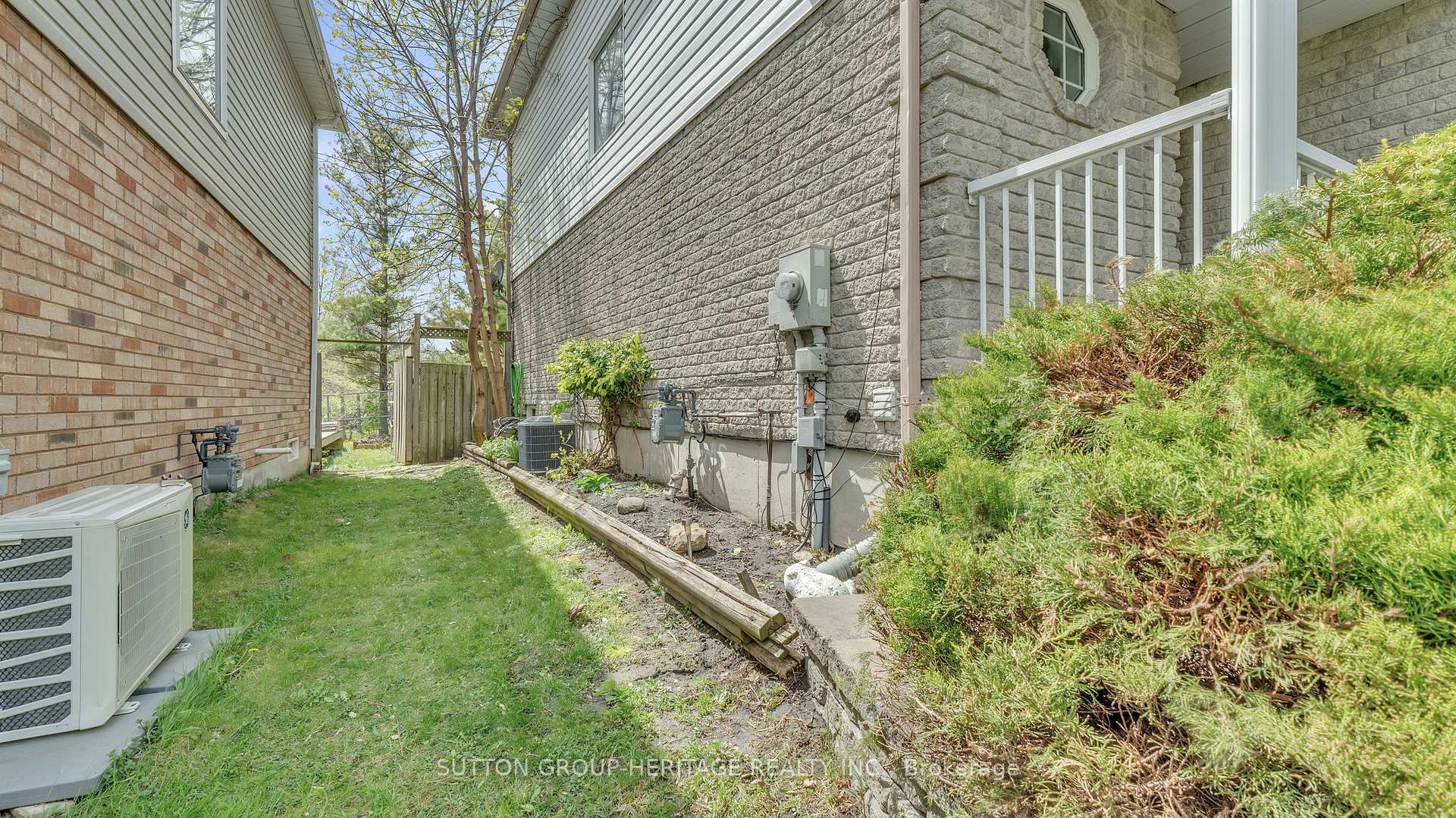 Photo 41 of 12 Cornish Drive, Clarington, Courtice — HOMEH