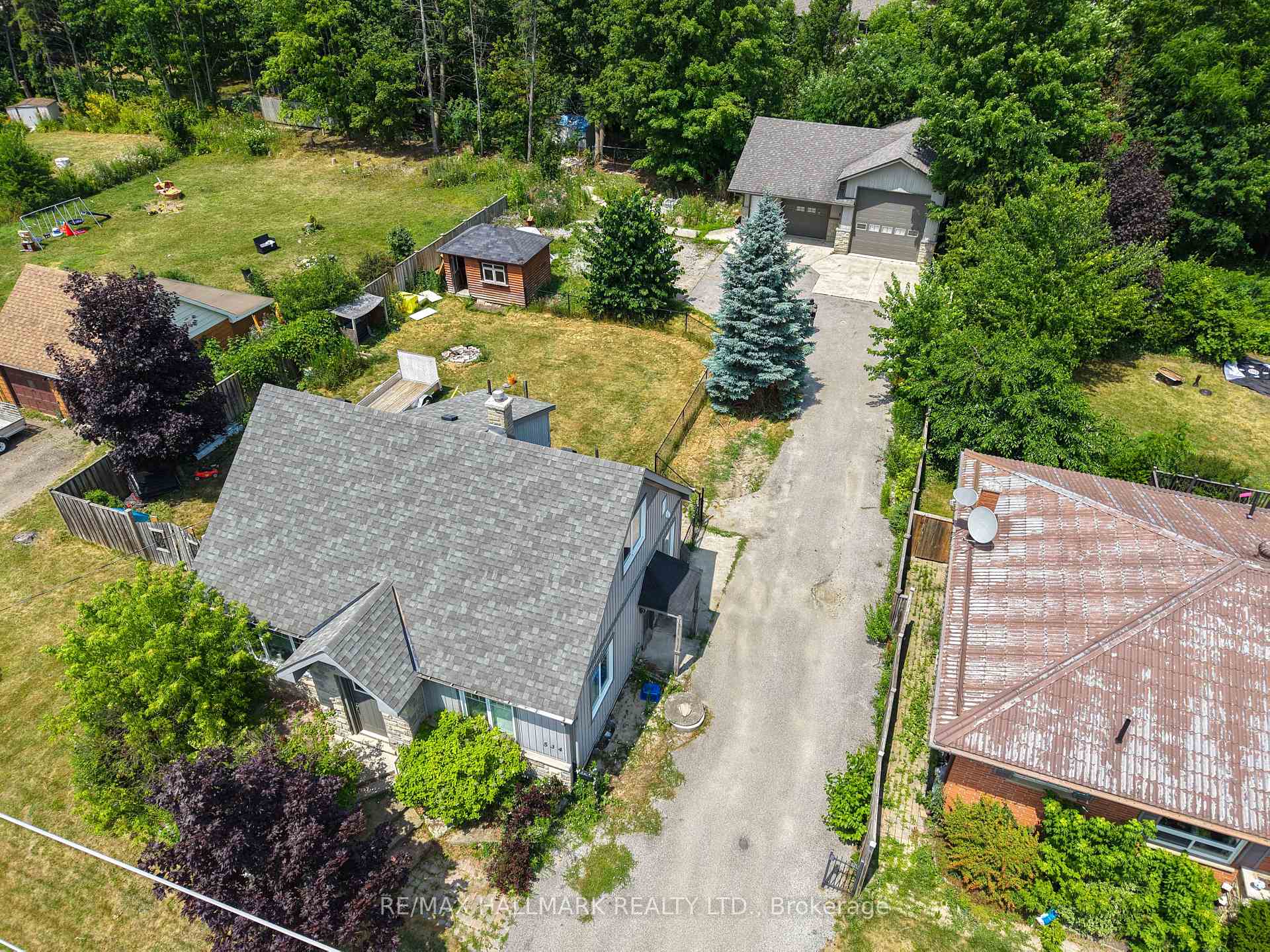 Photo 2 of 534 Big Bay Point Road, Barrie, Painswick North — HOMEH