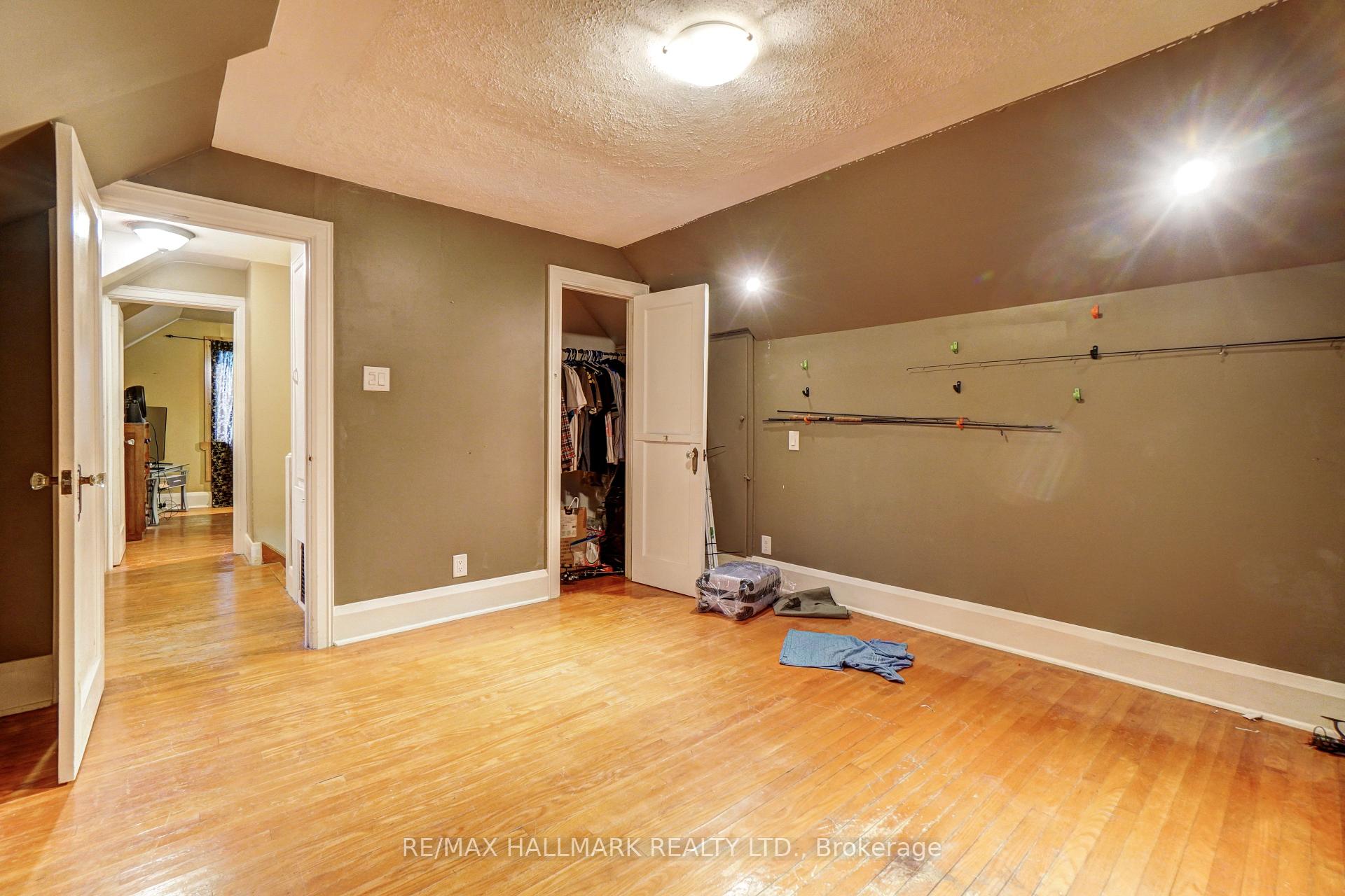 Photo 37 of 534 Big Bay Point Road, Barrie, Painswick North — HOMEH