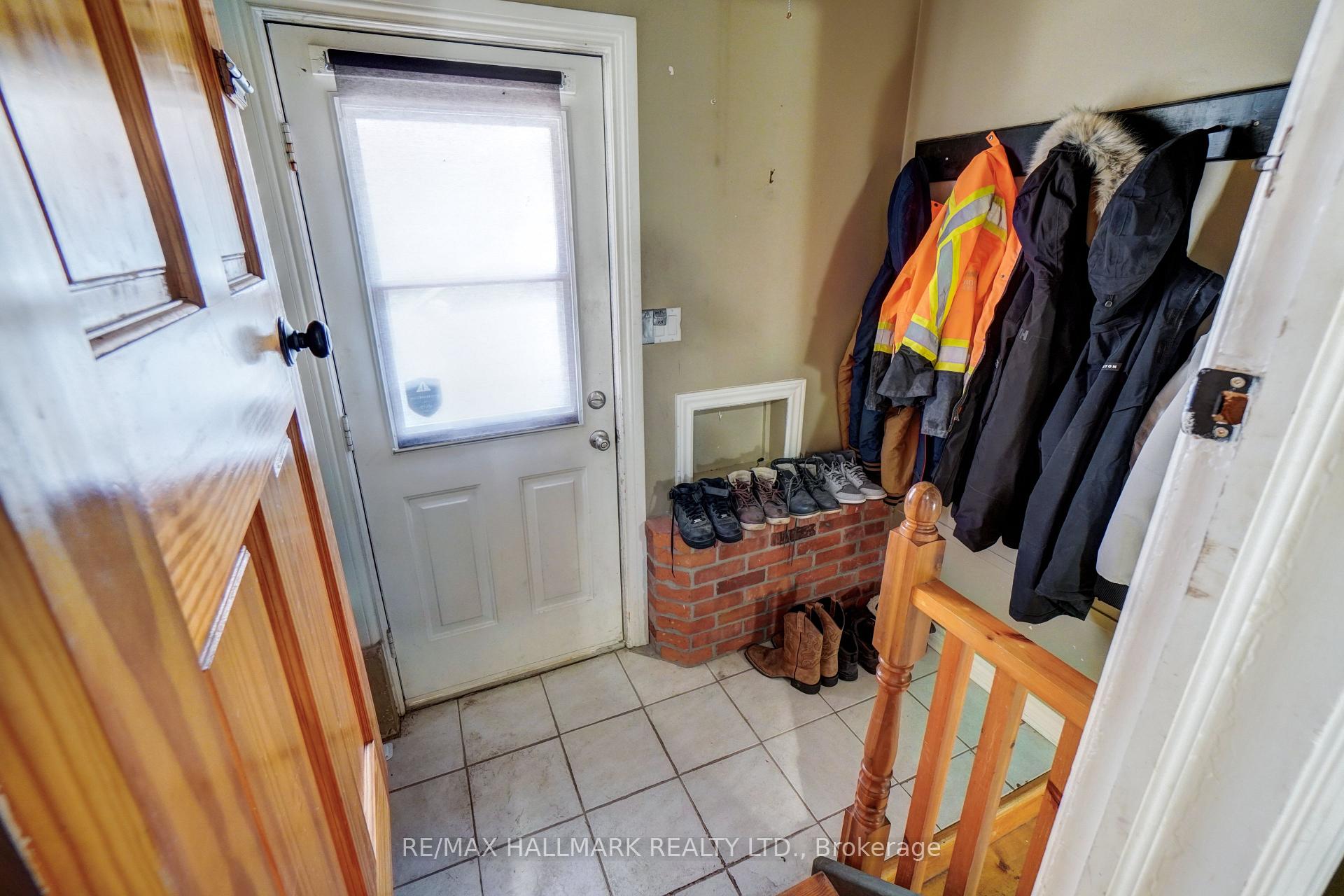 Photo 21 of 534 Big Bay Point Road, Barrie, Painswick North — HOMEH