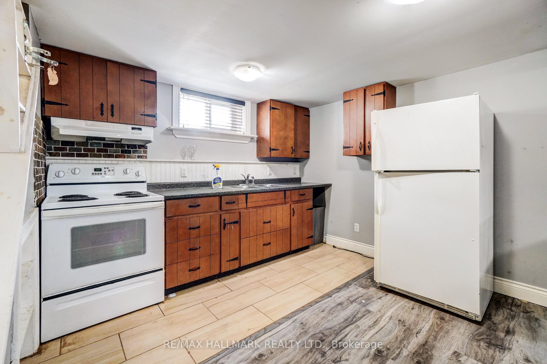 Photo 22 of 534 Big Bay Point Road, Barrie, Painswick North — HOMEH