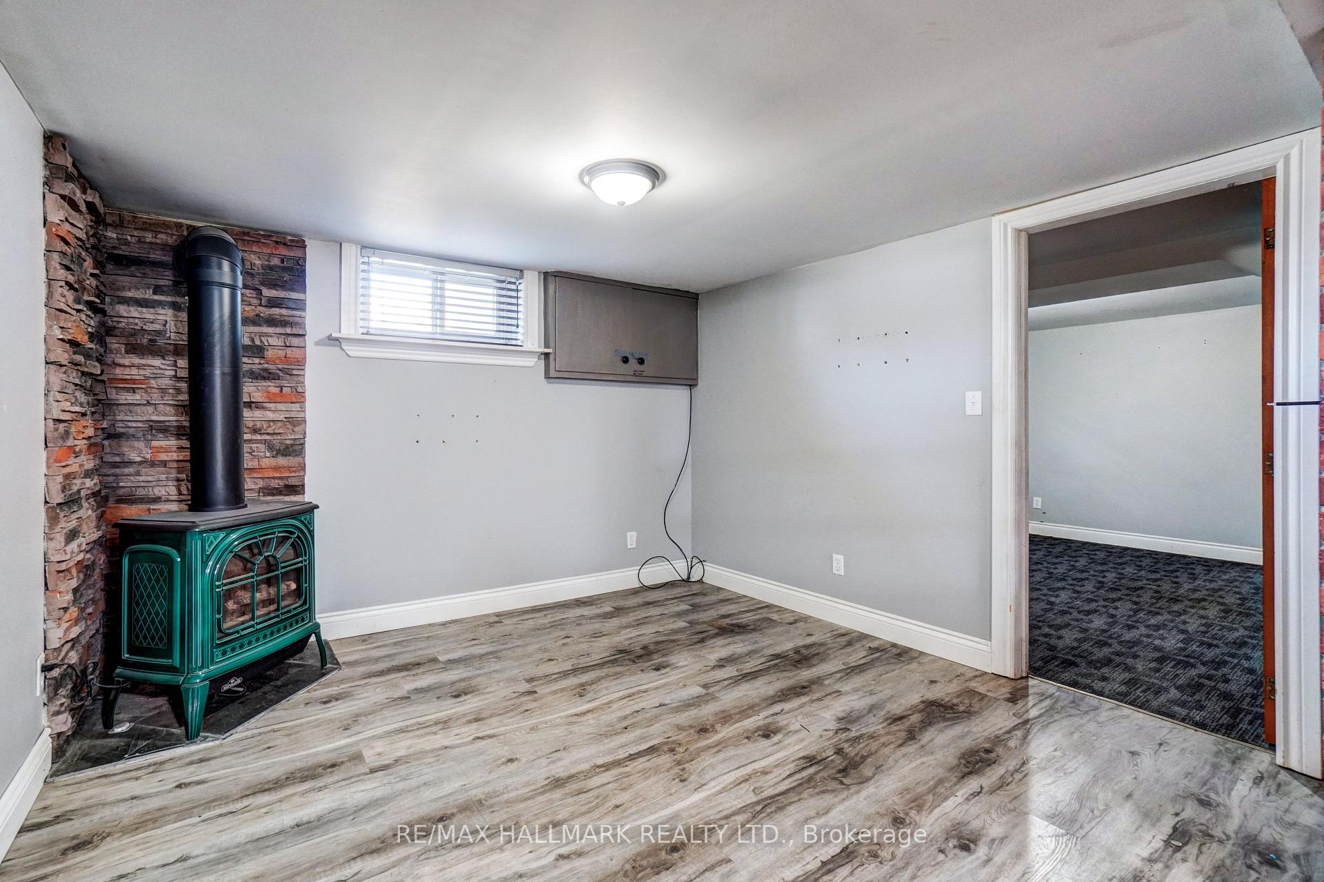 Photo 23 of 534 Big Bay Point Road, Barrie, Painswick North — HOMEH