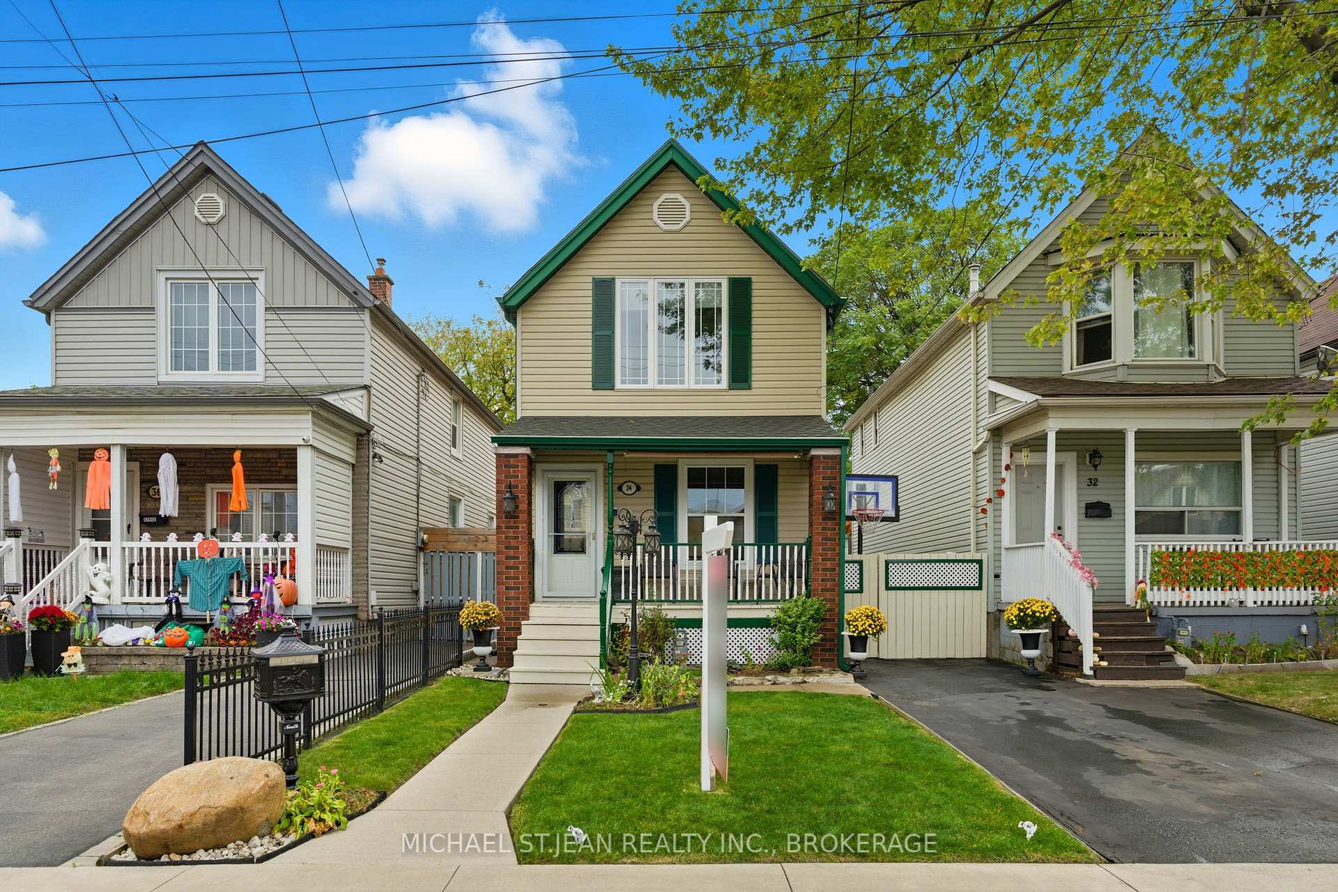 Photo 2 of 34 Albemarle Street, Hamilton, Crown Point — HOMEH