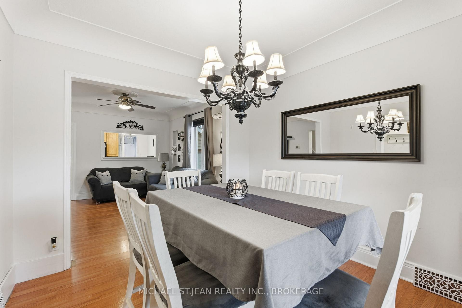 Photo 9 of 34 Albemarle Street, Hamilton, Crown Point — HOMEH